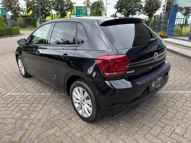 Volkswagen POLO 1.0 TSI Highline | Navi | DSG | Trekhaak | Mooi auto!
