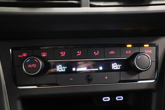 Volkswagen POLO 1.0 TSI R-Line Edition R-Line Edition ACC Carplay Digitaal dashboard