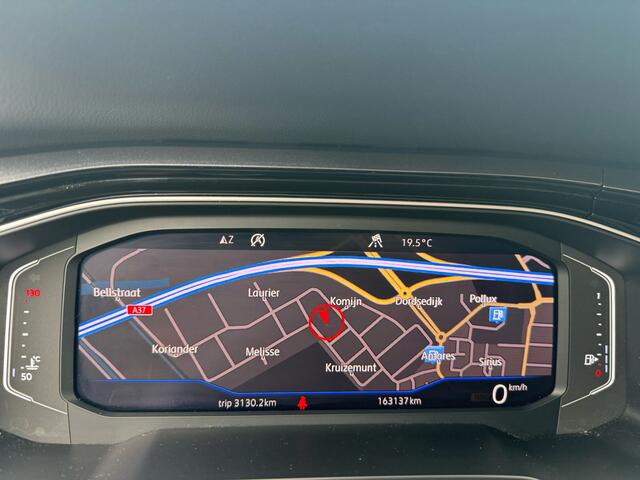 Volkswagen POLO 1.0 TSI Highline Business R virtual cockpit, cruise, navi