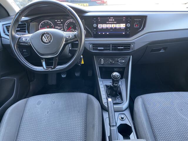 Volkswagen POLO 1.0