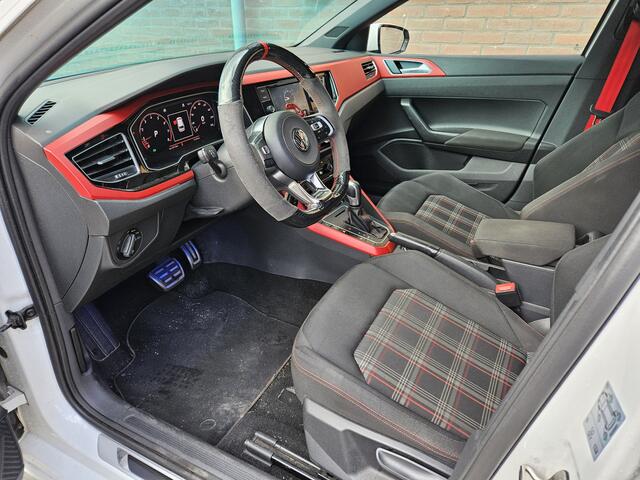 Volkswagen POLO 2.0 TSI GTI