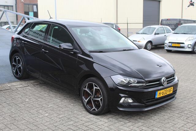 Volkswagen POLO 1.0 TSI Comfortline Navigatie/Adaptive cruise control/Parkeersensoren rondom/Apple carplay/Airco/Orig. NL/NAP/17'' Lichtmetalen velgen.
