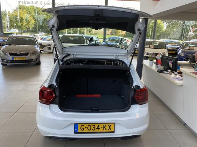 Volkswagen POLO 1.0 TSI Highline,Apple Carplay Android/Auto,Climate&Cruisecontrol,Spraakbediening,Stuur Multifunctioneel,l16 Inch Lmv