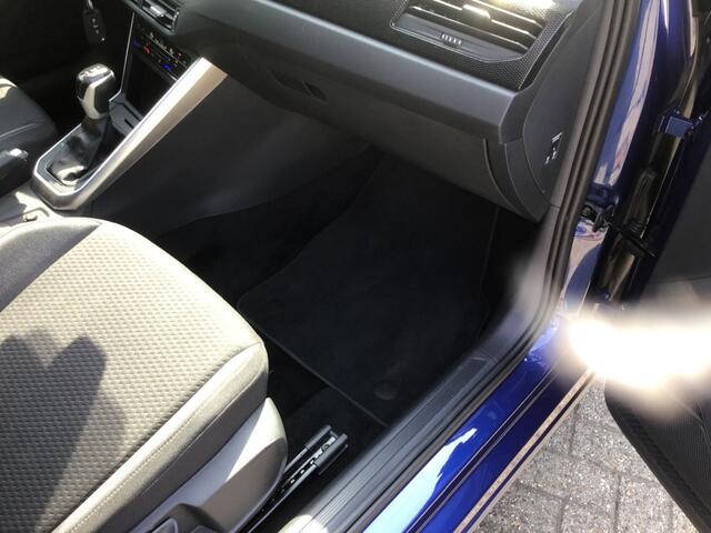 Volkswagen POLO 1.0 TSI LIFE EDITION