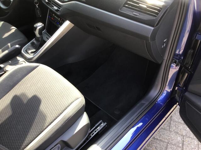 Volkswagen POLO 1.0 TSI LIFE EDITION