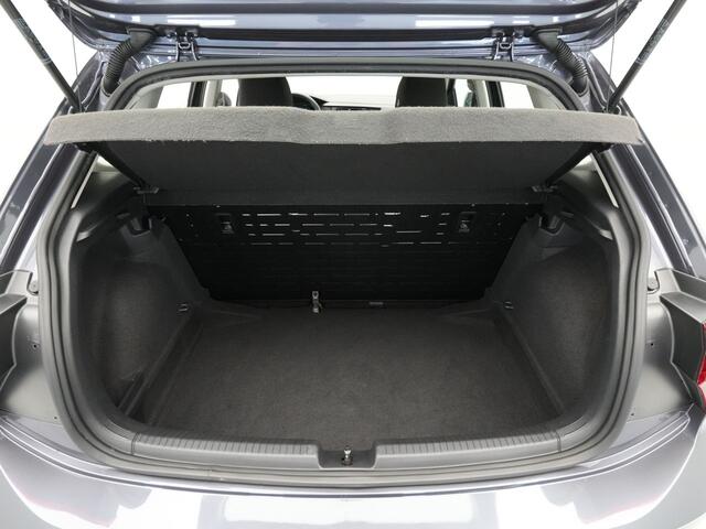 Volkswagen POLO 1.0 TSI 95pk Navi via App Cruise Airco Lichtsensor 278