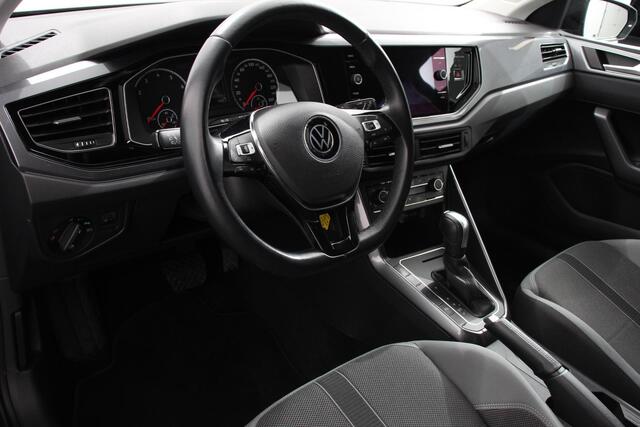 Volkswagen POLO 1.0 TSI 110pk DSG Highline | Navigatie | Apple Carplay/Android Auto | Parkeersensoren | Adaptive Cruise Control | Stoelverwarming | Getinte ramen | Climatronic | Start/Stop systeem