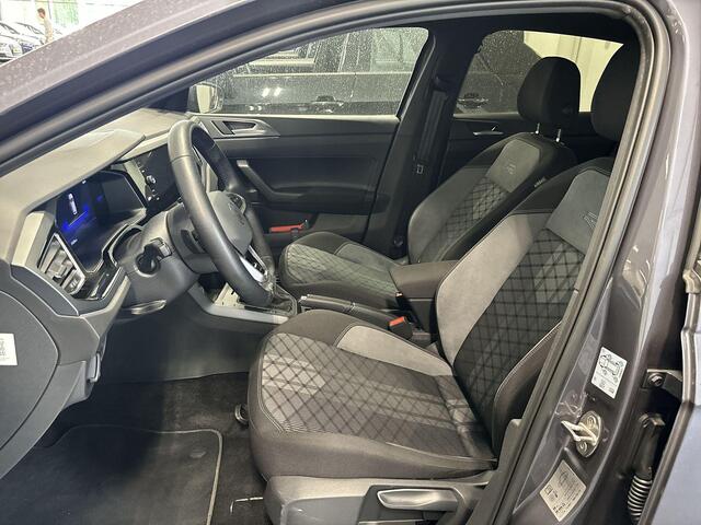 Volkswagen POLO 1.0 TSI 95pk DSG R-Line Camera · Apple/Andorid Car Play · P-Sensoren · DAB · Getint Glas · 16'' Inch · Garantie t/m 24-11-2028 of 100.000km