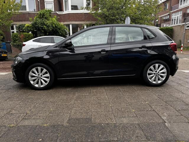 Volkswagen POLO 1.0 TSI Highline NAVI CARPLAY ECC