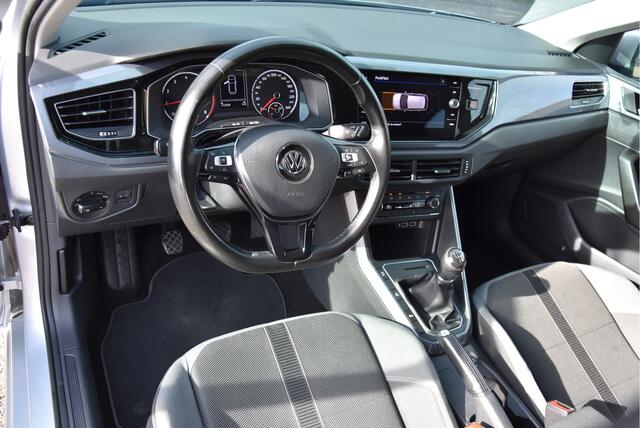 Volkswagen POLO 96 PK TSI R-Line Highline PDC ECC Navi Carplay NAP Garantie