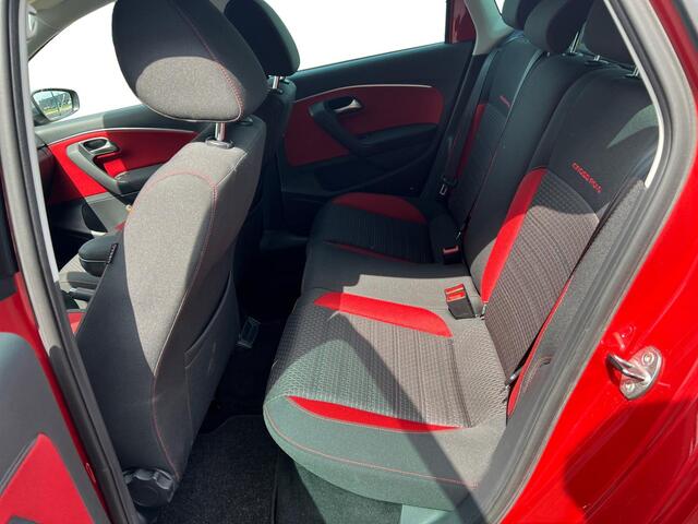 Volkswagen POLO 1.2 TSI Cross | PDC | NAVI | APPLE CARPLAY/ANDROID AUTO | 1 JAAR GARANTIE