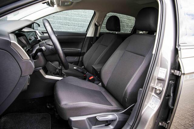 Volkswagen POLO 1.0 TSi 95 pk Comfortline | Parkeersensoren | Navigatie | Full Link