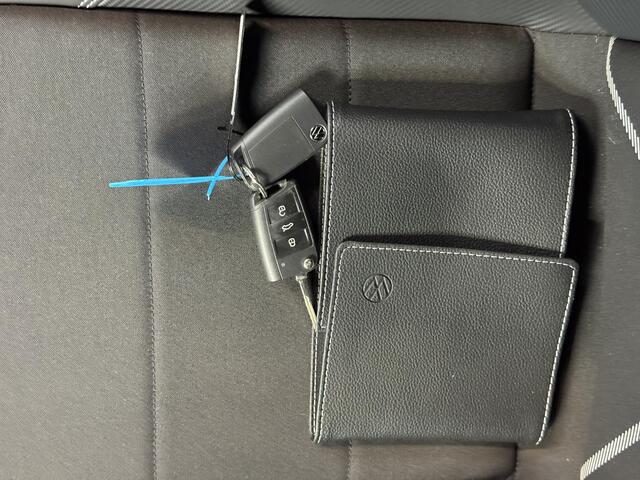 Volkswagen POLO 1.0 TSI Highline,Cruise,Navi,Apple,Pdc