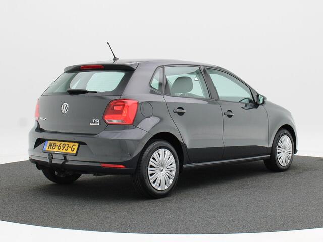 Volkswagen POLO 1.2 TSi Automaat Comfortline | Cruise Control | Trekhaak | Carplay | Airco | Parkeersensoren