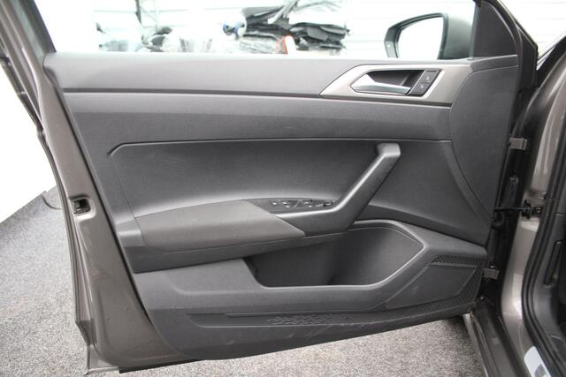 Volkswagen POLO 1.6 TDI Comfortline Business nette 5-deurs met trekhaak