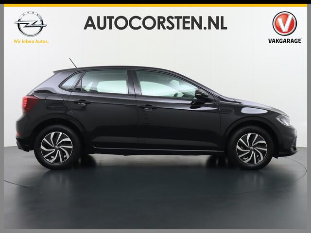 Volkswagen POLO 1.0T 96PK Adaptive Cruise Apple Carplay Android Digital-Cockpit-Pro App-Connect Dual-ECC PDC-a+v Stoel-Verwarmd Navi Life Business Lane-Assist Isofix Voicecommand DAB Front assist ChroomPack. Lmv 2/3Deelbare a-Bank 1e Eigenaar Origineel Nederlandse Auto E