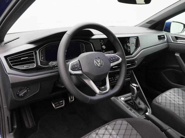 Volkswagen POLO R-Line Edition 1.0 TSI 95PK | DSG | Panoramadak | Dodehoek Detectie | LED Matrix | Keyless | Carplay | Stoelverwarming |