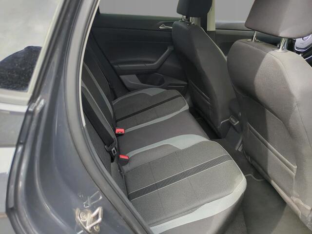 Volkswagen POLO 1.0 TSI Highline R Line Executive Advance / Panoramadak / LED / Adaptief onderstel