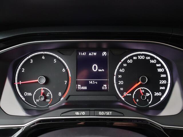 Volkswagen POLO 1.0 TSI Highline | Multifunctioneel stuurwiel | Cruise control | Spraakbediening | Inklapbare spiegels | Climate | Dab+ | Bluetooth | Navigatie | Apple Carplay - Androidauto | Parkeersensoren voor & achter | Automatische verlichting | Deurvergrendeling | 