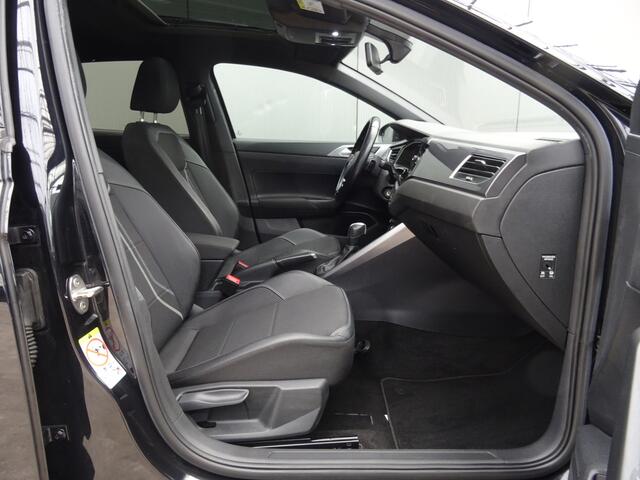 Volkswagen POLO 1.5 TSI Highline Business R * PANORAMADAK * VIRTUAL * CARPLAY !!