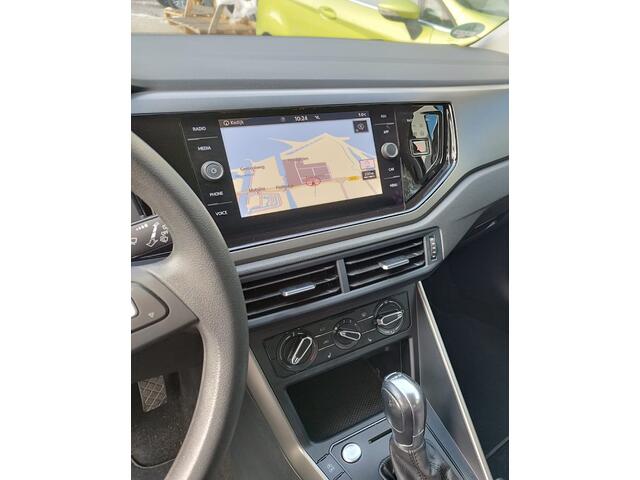 Volkswagen POLO 1.0 TSI Comfortline DSG ** 98.520 Km ** NAVI ** APP ** PDC **