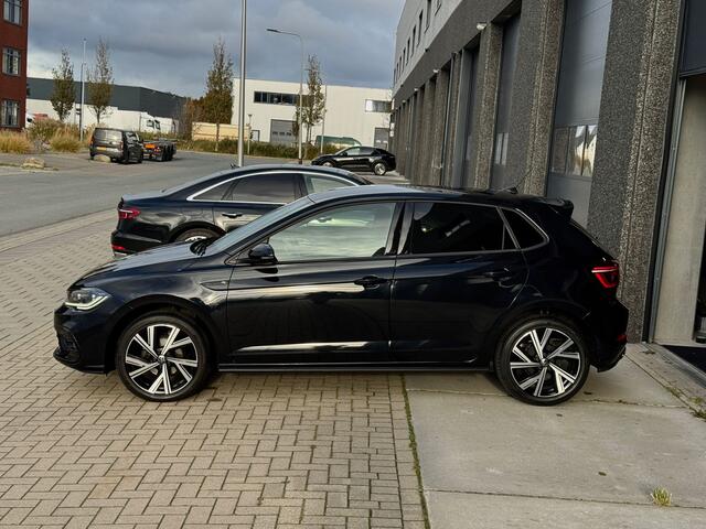 Volkswagen POLO 1.0 TSI R-Line | 2 X R-Line | DSG Automaat | 1 Eigenaar | IQ Light | LED Bar | Camera | ACC | Climate | Carplay | Stoelverwarming | Sfeer | Front Assist | Lane Assist | Navigatie Voorbereiding | BTW Auto | Garantie