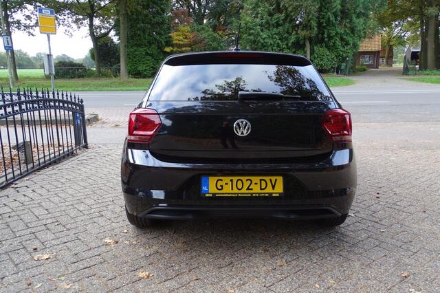 Volkswagen POLO 1.0 TSI Highline VIRTUAL COCKPIT 1e eig