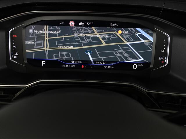 Volkswagen POLO 1.0 TSI R-Line 95PK | Automaat (DSG) | Panoramadak | Camera | Stoelverwarming