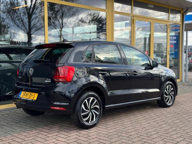 Volkswagen POLO 1.2 TSI AUTOMAAT - LM velgen - PDC