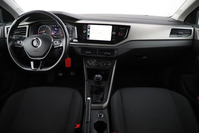 Volkswagen POLO 1.0 TSI Comfortline 95PK NAP! 15 inch LMV Navigatie Carplay Android Airco Adaptive Cruise Control