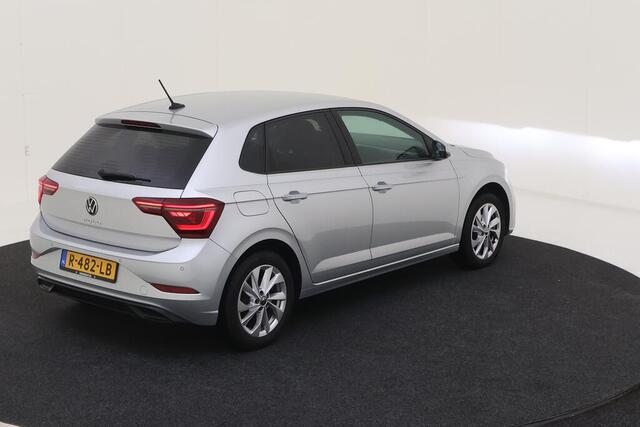 Volkswagen POLO 1.0 TSI Style / App connect / LED / Climate controle / Parkeersensoren V+A / Lichtmetaal 16 inch /