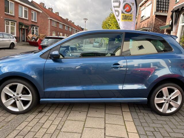 Volkswagen POLO 1.2 TSI HIGHLINE R-Line
