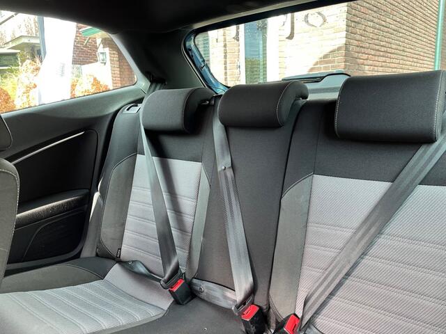 Volkswagen POLO 1.2 TSI HIGHLINE R-Line