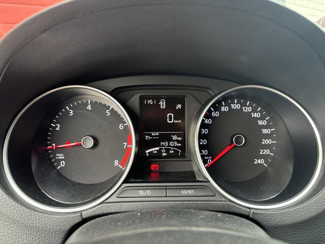 Volkswagen POLO 1.0 TSI 95PK BlueMotion Edition CARPLAY / AIRCO / BLUETOOTH / CRUISE / ELEK RAMEN / NL-AUTO