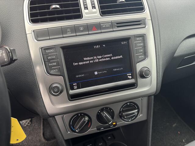 Volkswagen POLO 1.0 TSI 95PK BlueMotion Edition CARPLAY / AIRCO / BLUETOOTH / CRUISE / ELEK RAMEN / NL-AUTO