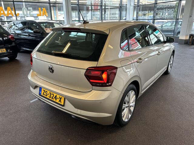 Volkswagen POLO 1.0 TSI Highline | Adaptieve cruise control | Climate control | Adaptief onderstel | Apple carplay | Parkeersensoren v+a | Navigatie | Nederlands geleverd