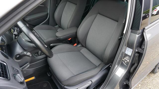 Volkswagen POLO 1.0 TSI 110pk Highline 5Drs Navi 17inch LM GTI Clima Cruise Control *Zeer Nette Polo* 108198km!