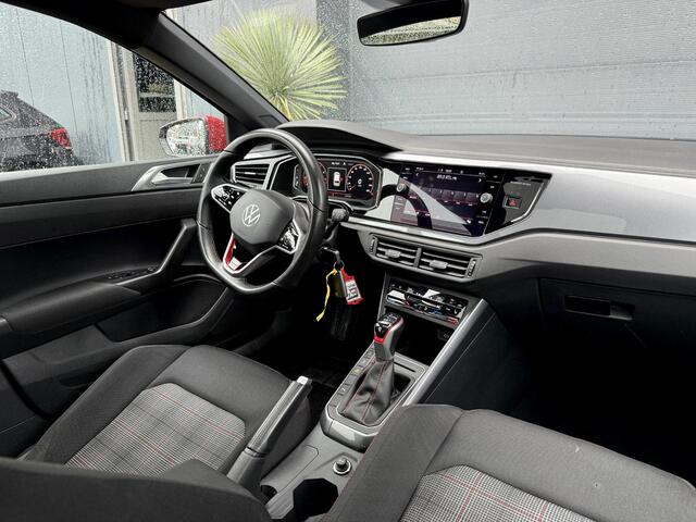 Volkswagen POLO 2.0 TSI GTI Pano Automaat IQ-Light Virtual Cockpit