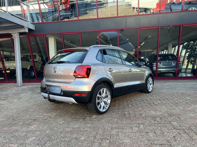 Volkswagen POLO 1.2 TSI Highline | Cross Polo | CC | Stoelverw. | Parkeersensoren |