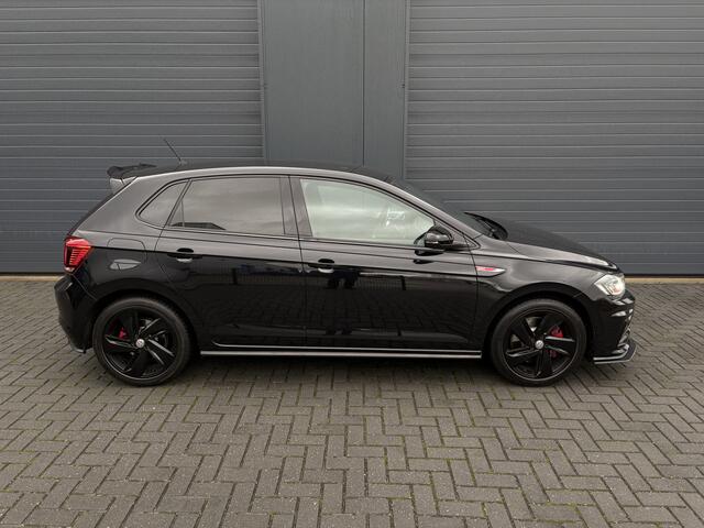 Volkswagen POLO 2.0 TSI GTI DSG / LED / PDC / CARPLAY / CLIMA