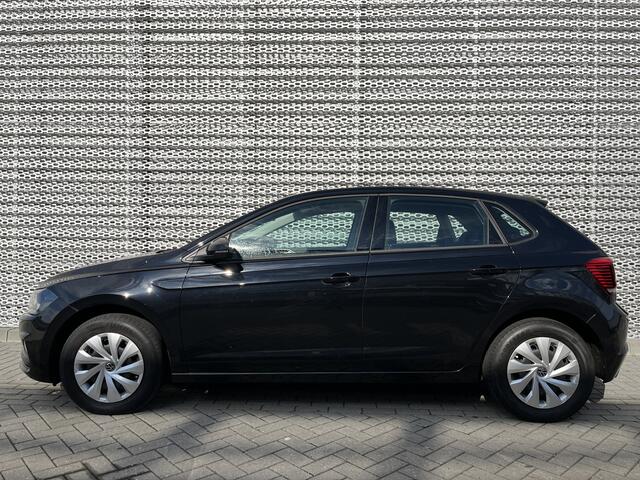 Volkswagen POLO 1.0 TSI Comfortline / Navigatie / Parkeersensoren achter / Airco / **