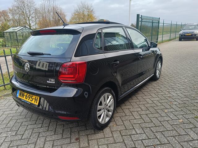 Volkswagen POLO 1.2 TSI Comfortline Connected Series | Airco | Panorama Dak | Cruis controle |