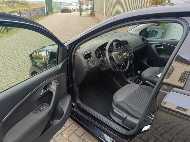 Volkswagen POLO 1.2 TSI Comfortline Connected Series | Airco | Panorama Dak | Cruis controle |