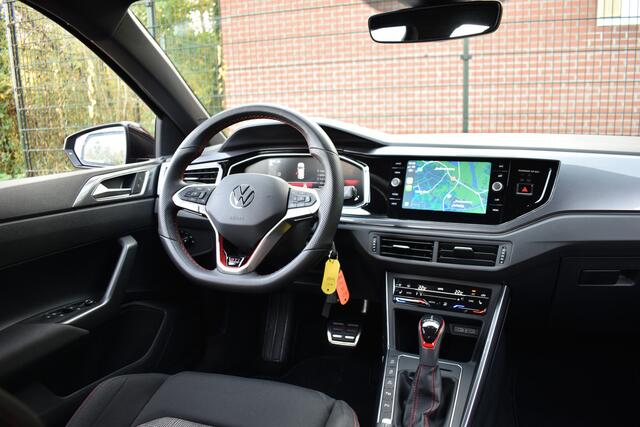 Volkswagen POLO 2.0 TSI GTI TSI 210PK DSG GTI-SPORT IQ-LIGHT/PDC/CARPLAY