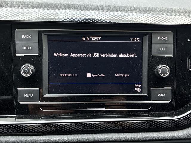 Volkswagen POLO 1.0 TSI 95pk DSG Life · Apple/Android Car Play · ACC · P-Sensoren · Getint Glas · 15"Velgen · DAB · Garantie t/m 27-10-2027 of 100.000km