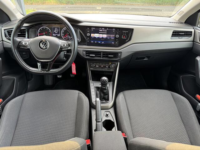 Volkswagen POLO 1.0 TSI Comfortline Business
