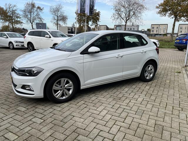 Volkswagen POLO 1.0 TSI Comfortline Airco / Carplay /Lmv