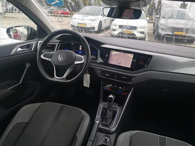 Volkswagen POLO 1.0 TSI Style / LED / Navigatie / App connect / Climate controle / Parkeersensoren / Lichtmetaal 16 inch /