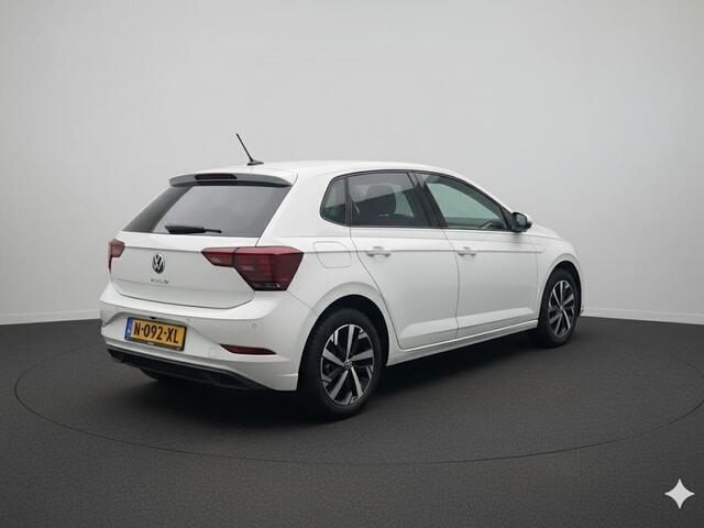 Volkswagen POLO 1.0 TSI Life 95pk 5bak| 16'LM-velgen|extra getint glas | parksensors