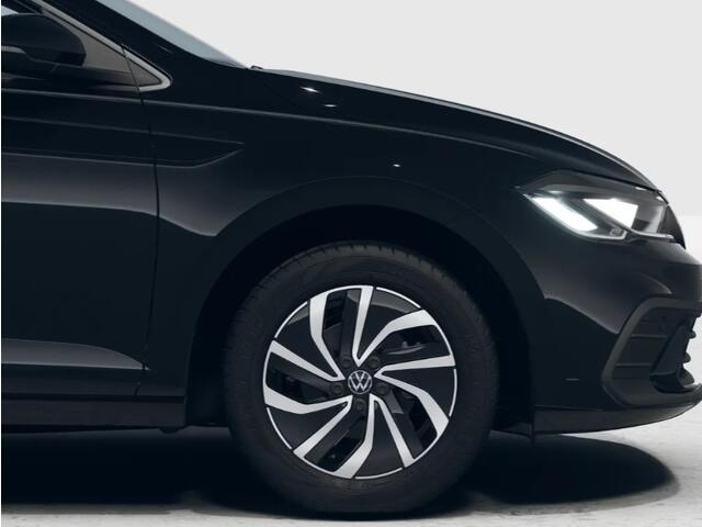 Volkswagen POLO Life Edition 1.0 TSI 95 PK 5 versn. Hand · Multimedia Pakket · Parkeersensoren voor en achter · Prijs is inclusief inruilpremie ·